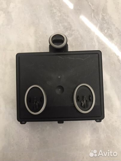 Блок комфорта передней двери Passat B8