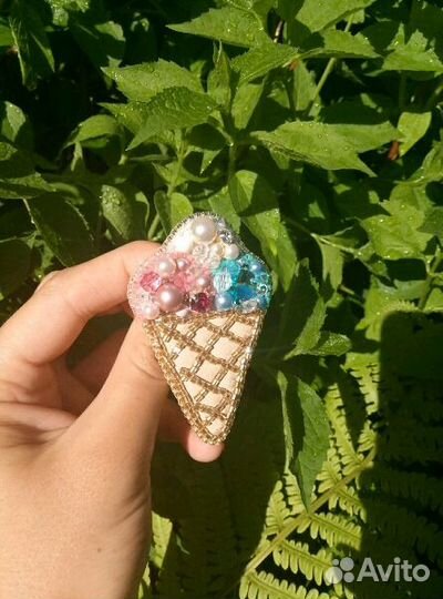 Брошь мороженное
