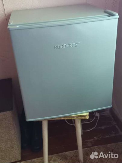 Холодильник бу маленький