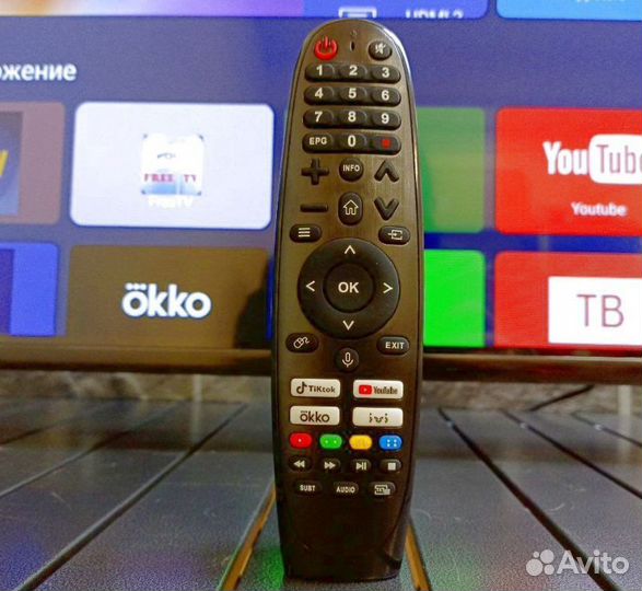 Телевизор samsung SMART tv 35 дюйма