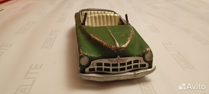 Антикварная игрушка зим победа