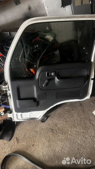 Дверь правая