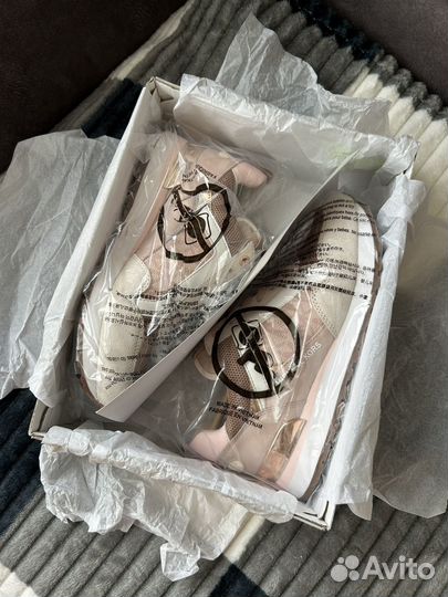 Кроссовки Michael Kors новые оригинал