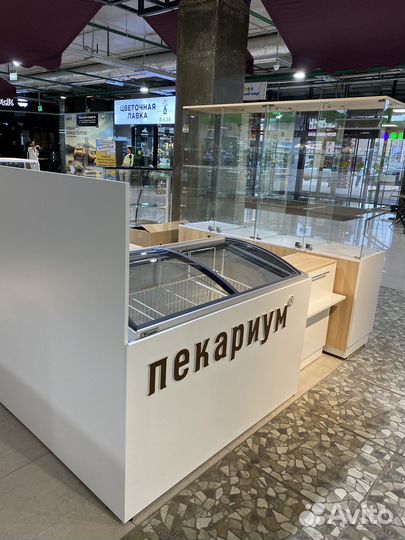 Торговые островки, Торговая мебель в ТЦ