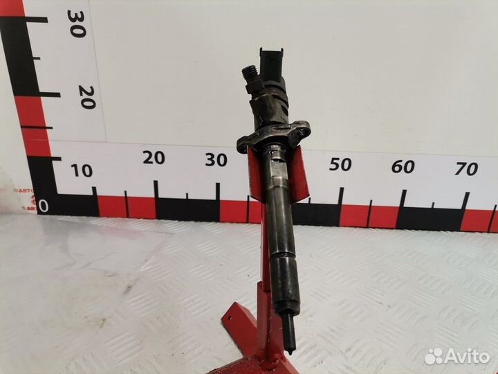 Форсунка Peugeot 307 рест. 2006 1980H2