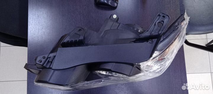 Фара левая Шевроле Авео Т300 (2011-2020) новая