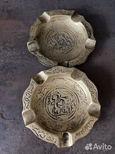 Пепельницы и зажигалки винтаж