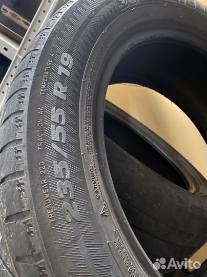 Michelin Latitude Sport 3 235/55 R19