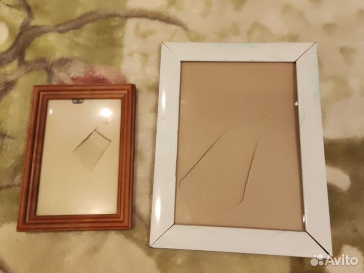 Рамки для фотографий 12,5 х 17 см и 19 х 25,5 см