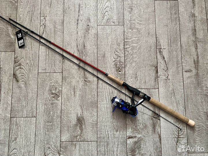 Спинниг снаряженный Shimano