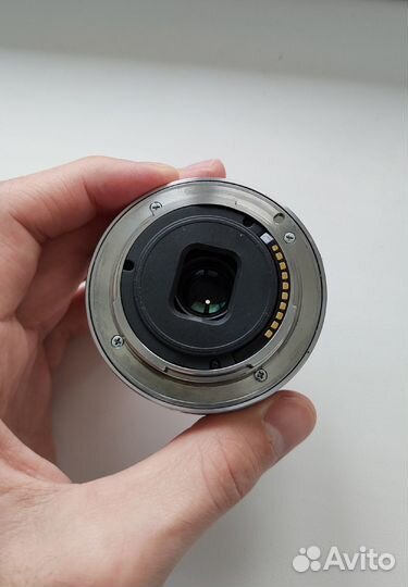 Объектив Sony 16mm f/2.8 E