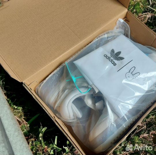 Кроссовки Адидас Bad Bunny