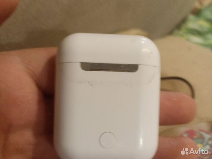 Беспроводные наушники apple airpods