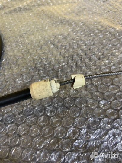 Трос ручника mercedes w211 w219