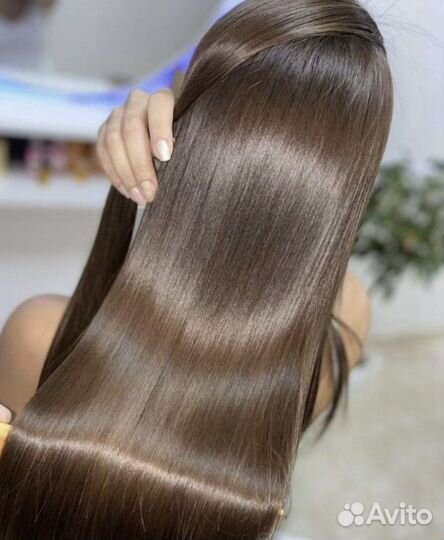 Кератиновое выпрямление волос