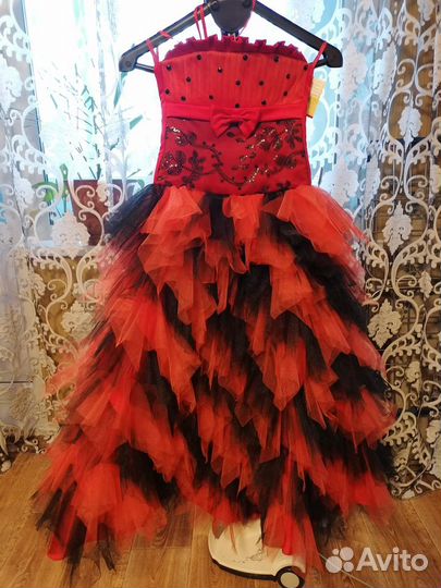Шикарное новое платье продажа/прокат