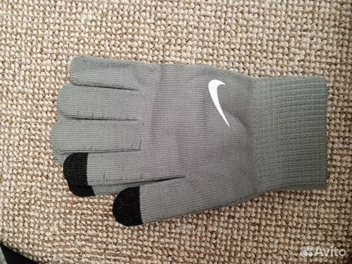 Перчатки nike