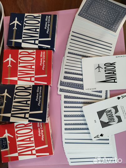 Игральные карты для фокусов и кардистри