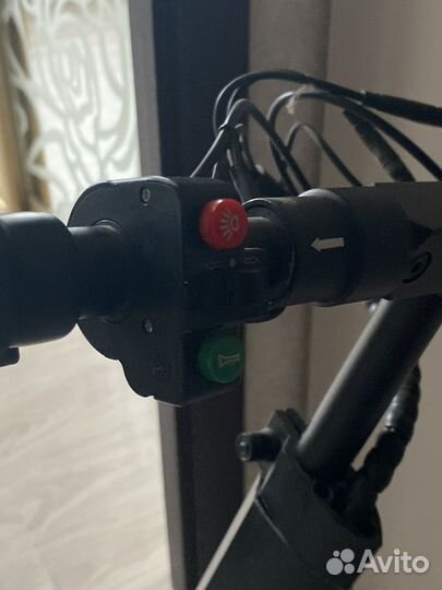 Электросамокат kugoo m4