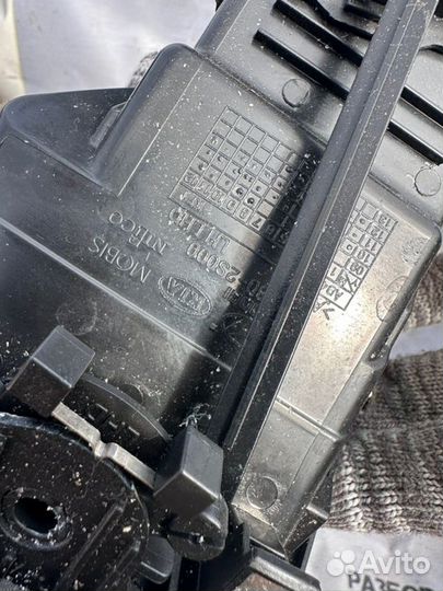 Дефлектор левый Hyundai Ix35 2.0 G4KD 2WD МКПП