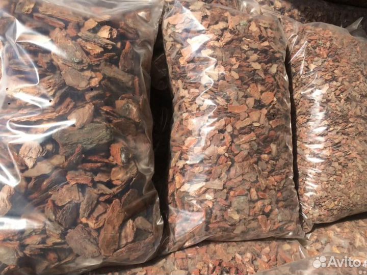 Кора мульча лиственницы и сосны