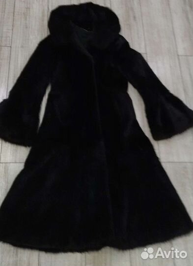 Шуба из бобрика Р 46