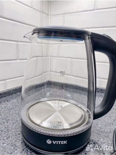 Чайник электрический Vitek VK-992