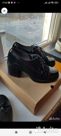 Ботинки женские 39 размер