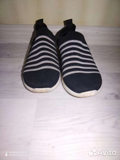 Кроссовки для девочки