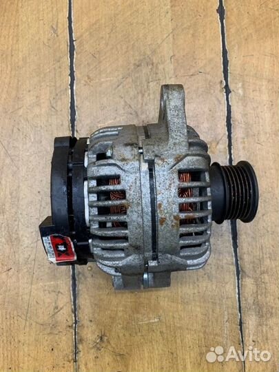 Генератор Opel Zafira B Z19DTH 2007