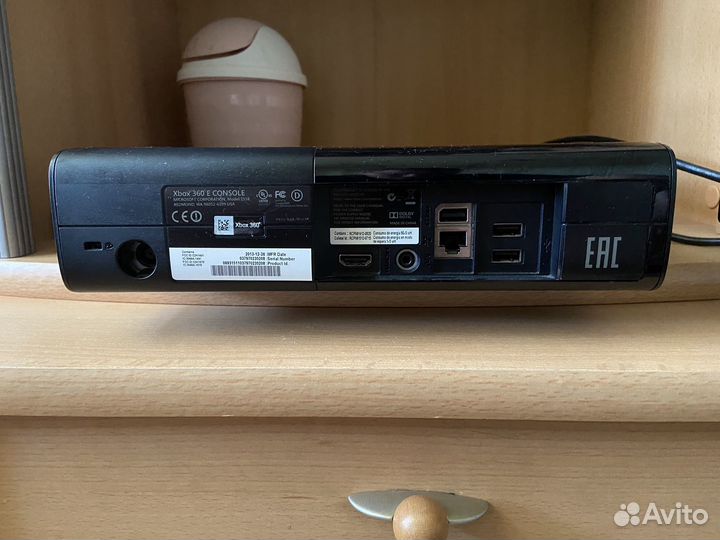 Xbox 360E 80 игр, прошитая