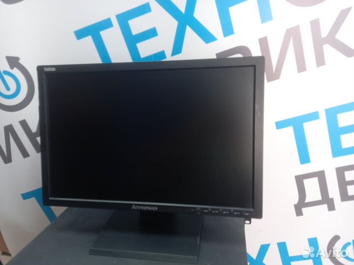 ЖК монитор 19