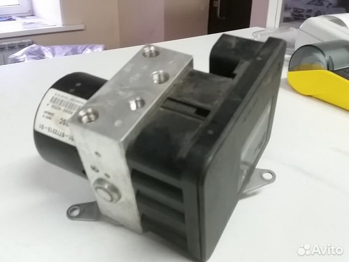 Блок ABS BMW 3 E90 3451677221301