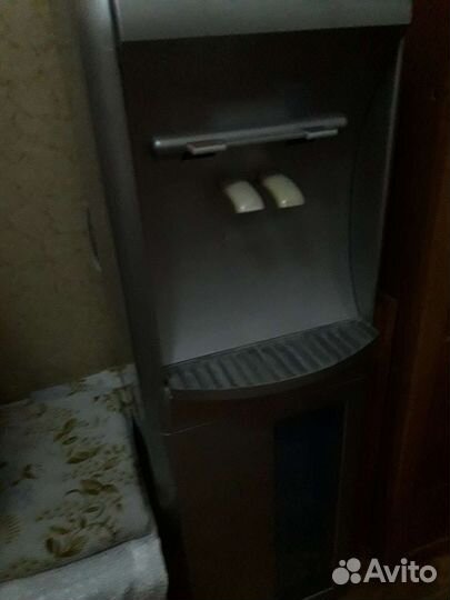 Кулер для воды