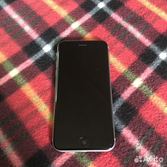 iPhone 6S, 32 ГБ