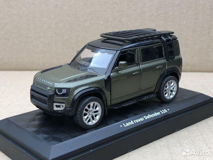 Land Rover Defender 110 модель 1:43