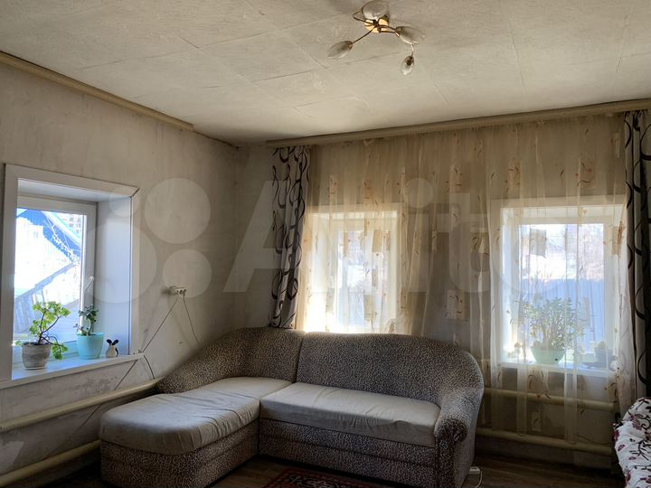 Дом 62 м² на участке 2,5 сот.