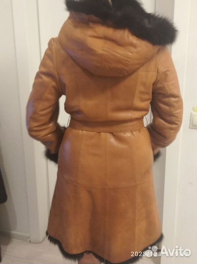 Дубленка натуральная женская 42