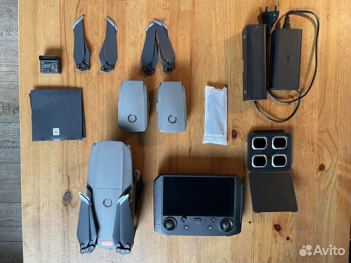 Dji Mavic pro 2 combo + Smart Controller