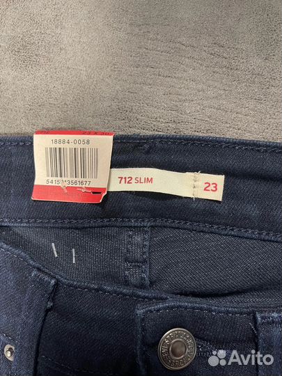 Джинсы levis новые женские