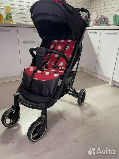 Коляска для прогулки