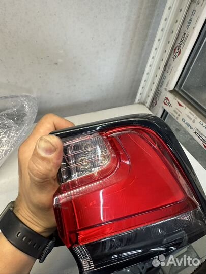 Фонарь крыла на nx 200