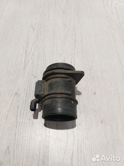 Дмрв Датчик расхода воздуха Renault duster