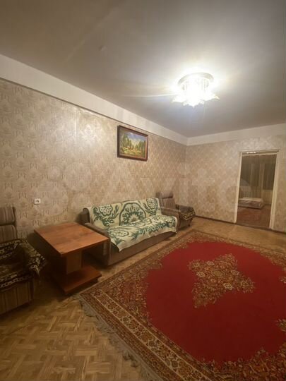 2-к. квартира, 52 м², 2/5 эт.