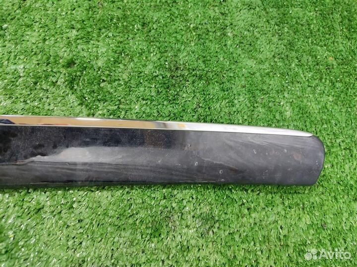 Накладка двери Mercedes Benz ML W164 2007