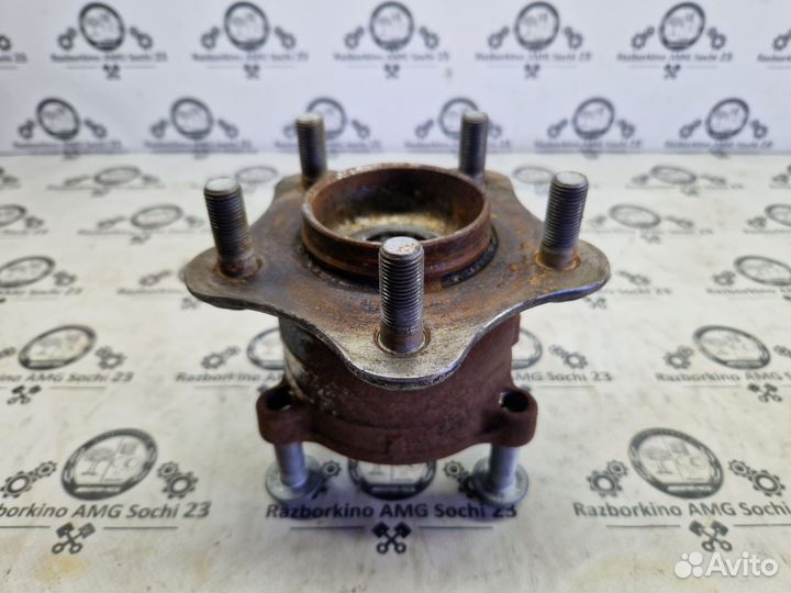 Ступица задняя правая и левая для infiniti Q50 V37