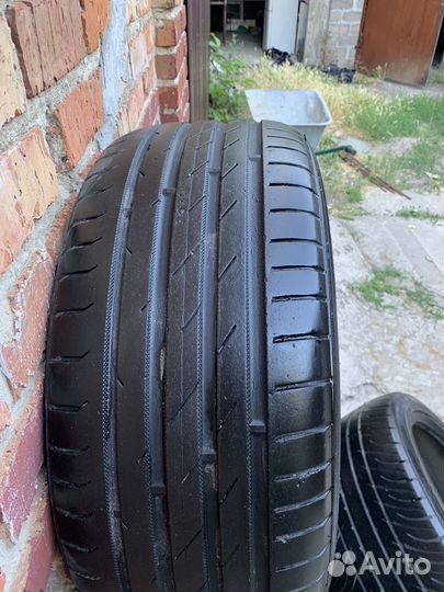 Kumho Ecsta ASX KU21 225/45 R17 и 245/40 R17