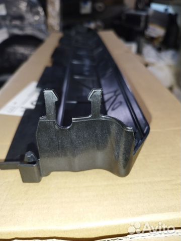 Накладка на рамку радиатора передняя BMW