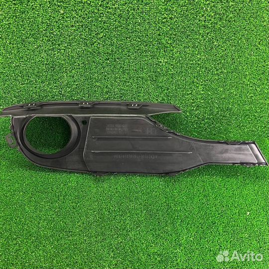 Накладка противотуманной фары левая BMW 3 F30 12-1