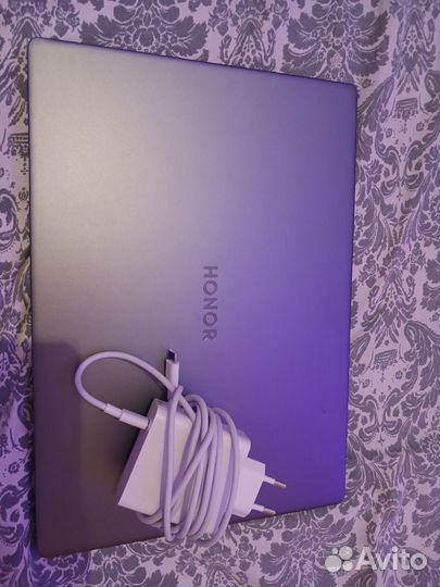 Honor MagicBook X 14